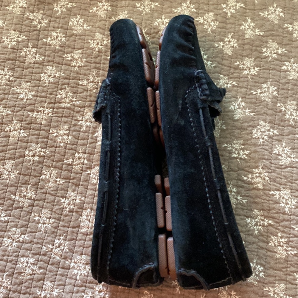UGG black suede shoes - Picture 4 of 8